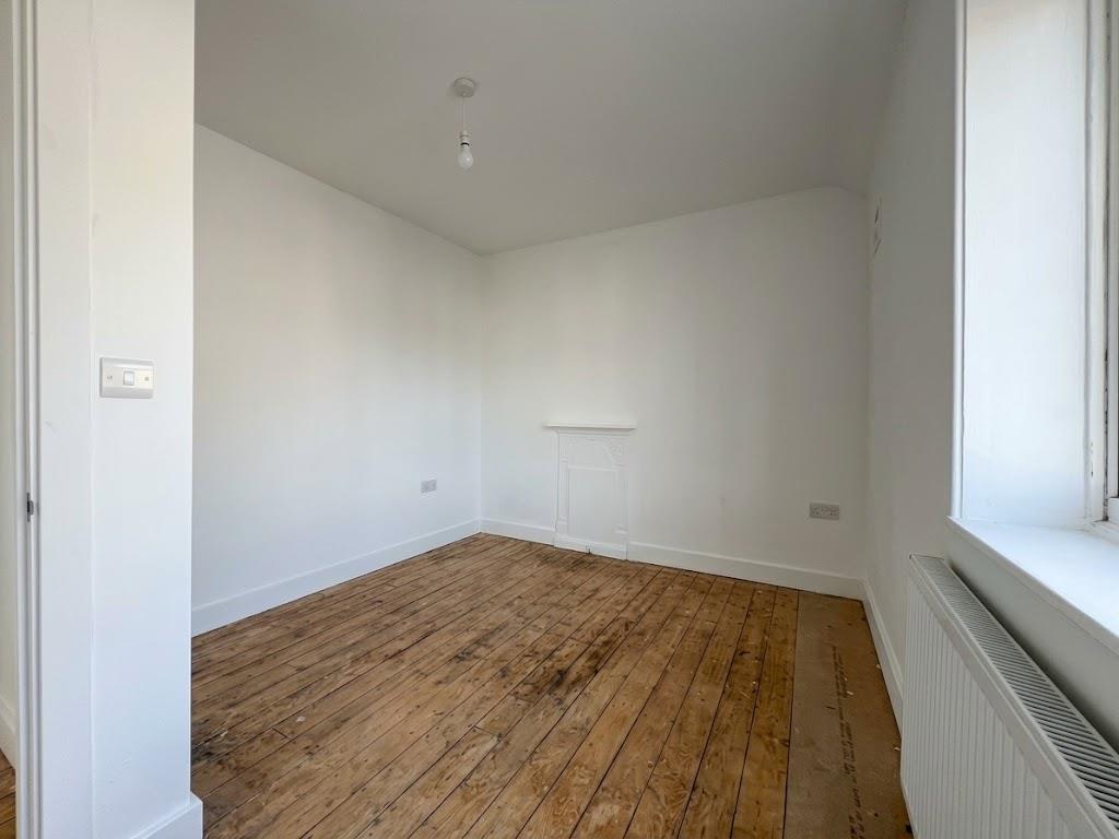 Abbots Road, Edgware, HA8, Edgware